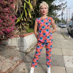 NOOWORKS | Muscle Tee | Psychedelic Eyes | Small